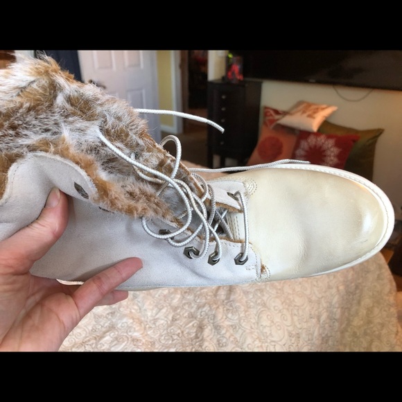 Timberland boots, fur lined, Woman’s Size 7.5 - Picture 4 of 12